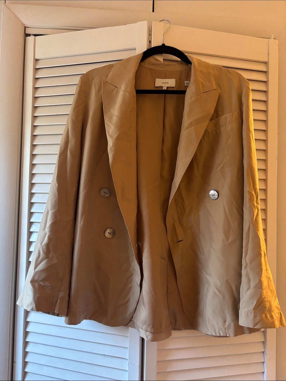 Vince silk Camel Double-Breasted Blazer